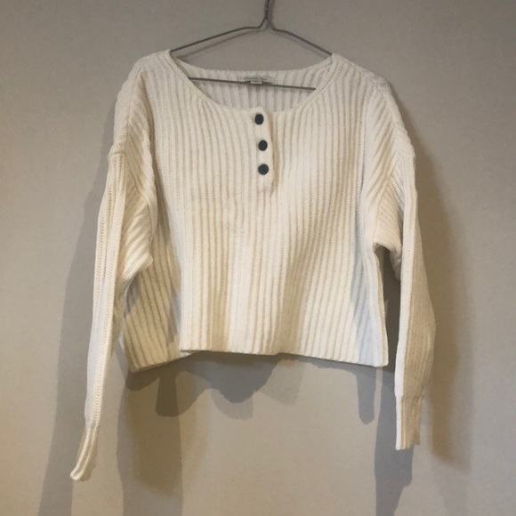 American Eagle Outfitters Sweaters - 💰2/10 American Eagle cropped knit